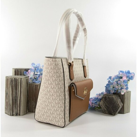 Michael Kors Joey Vanilla Monogram Acorn Leather Pocket Travel Tote NWT - Picture 3 of 7